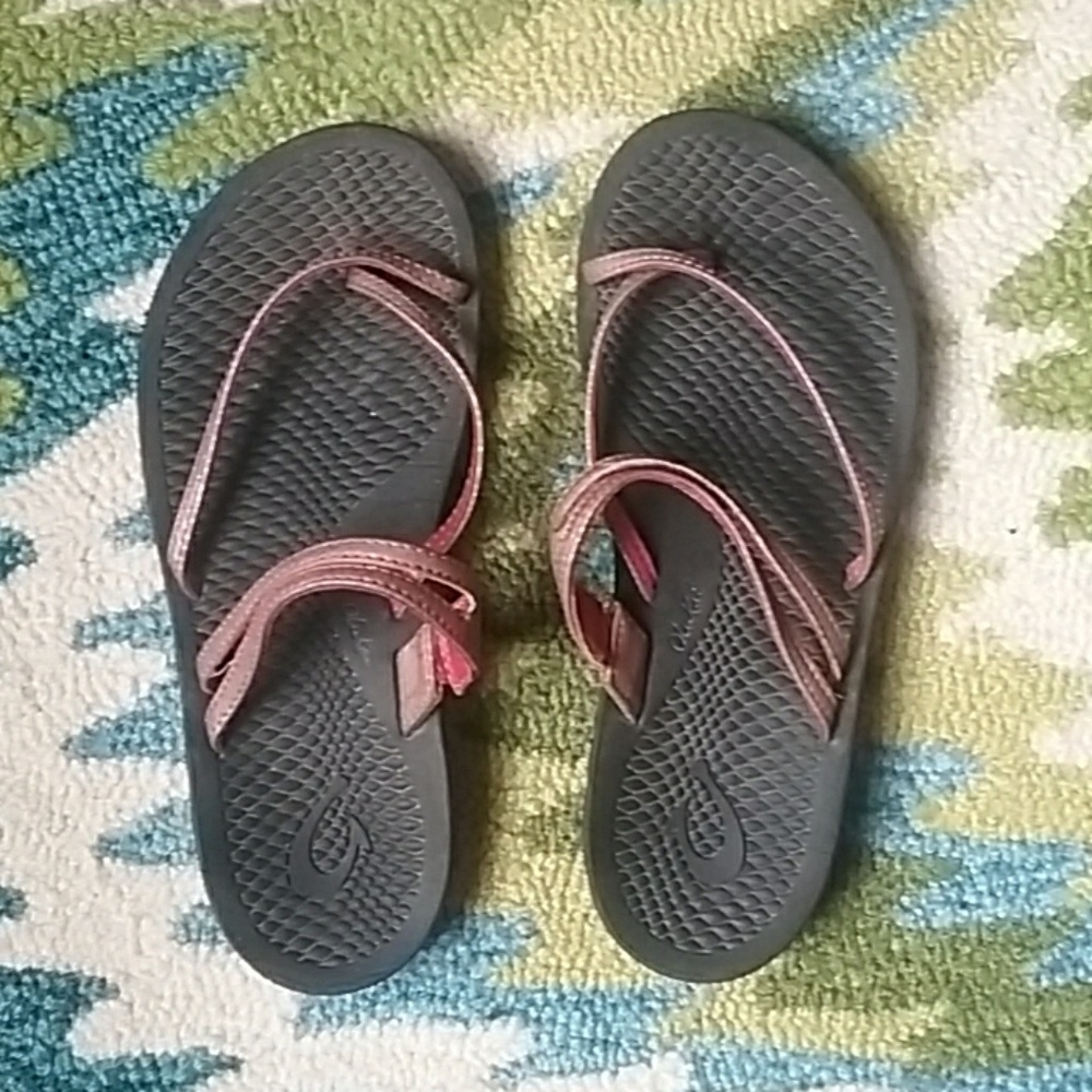 Olukai sandal